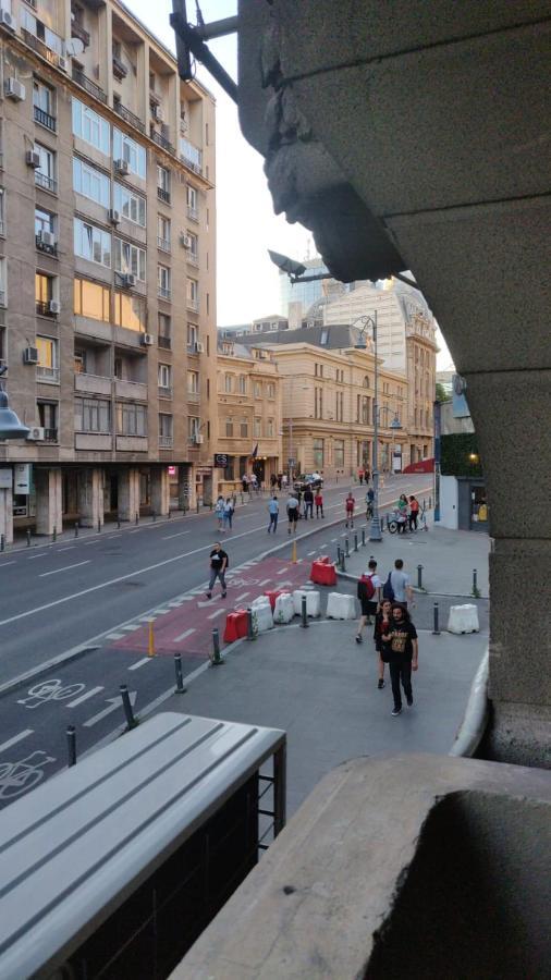 Live Bucharest Apartment Exterior photo