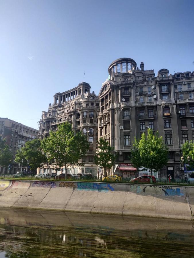 Live Bucharest Apartment Exterior photo